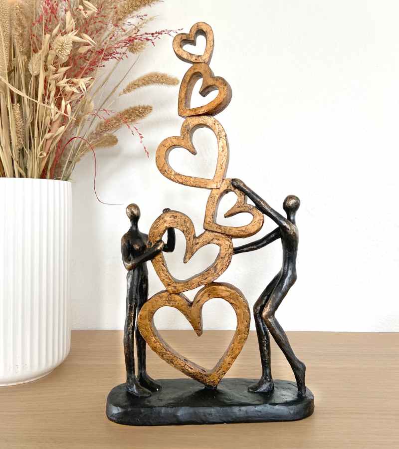 Skulptur: Vi bygger kærlighed, 6 hjerter, 42 cm