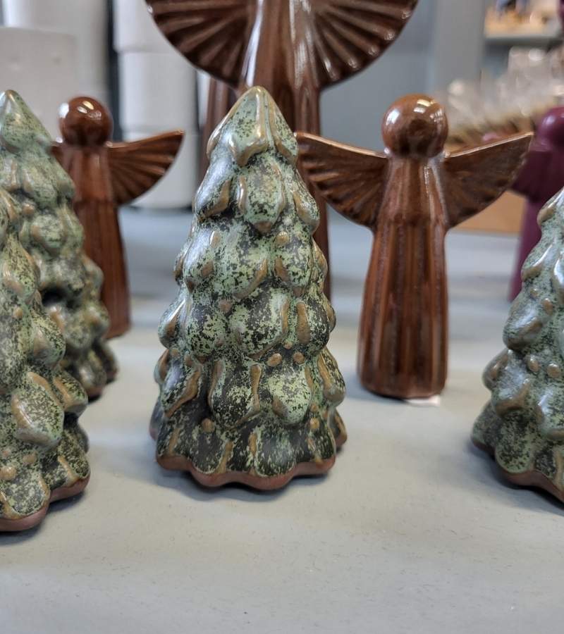 OnlyByGrace juletræ keramik lille