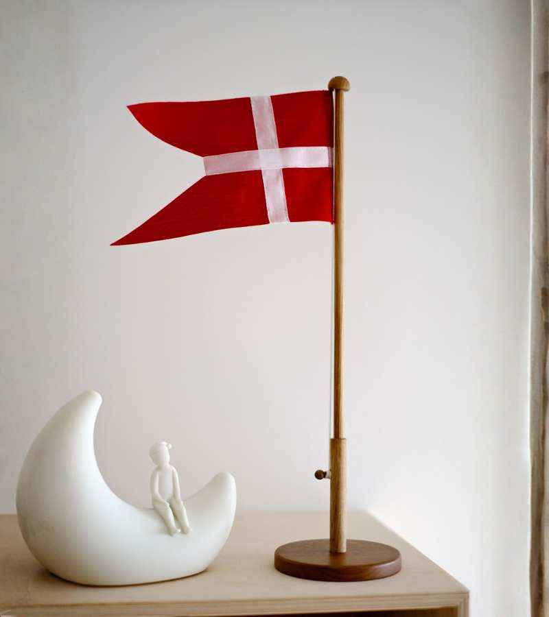 Bord Flagstang i Egetræ, 39 cm